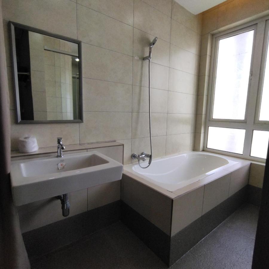 Octagon Premium Ipoh Town Center 2Br 121 By Grab A Stay Bagian luar foto